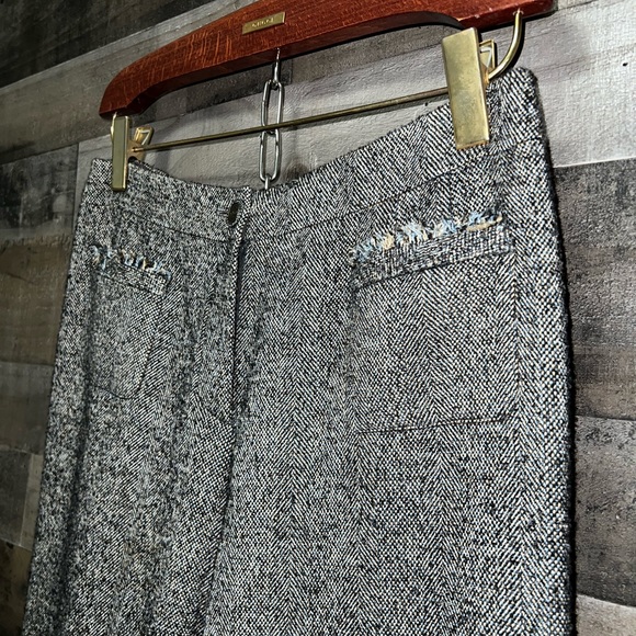 CHANEL - Picture 3 of 10